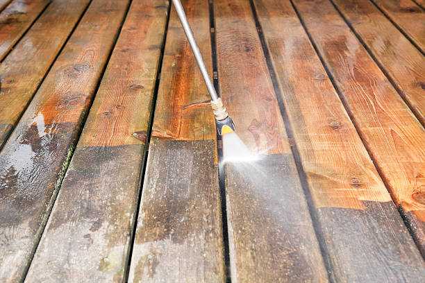 Garage Pressure Washing in South Hill, WA